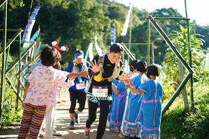 BIB: 1451
                            <button type="button" onclick="openModal(19048286)" class="btn btn-primary btn-sm float-right btn-popup" data-toggle="modal" data-target=".modal-high-quality">
                        <i class="fas fa-shopping-cart"></i> Add to Cart
                    </button>
                                            <button type="button" onclick="isThisMe(19048286, true)" class="btn btn-success btn-sm float-right btn-popup btn-isme hidden" data-toggle="tooltip" data-placement="bottom" title="นี่คือรูปของคุณใช่ไหม คลิกที่นี่เพื่อเอาเข้าอัลบั้ม">
                        <i class="fas fa-plus"></i> Add to album
                    </button>
                    <button type="button" onclick="isThisMe(19048286, false)" class="btn btn-warning btn-sm float-right btn-popup btn-isnotme hidden">
                        <i class="fas fa-ban"></i> Remove from album
                    </button>